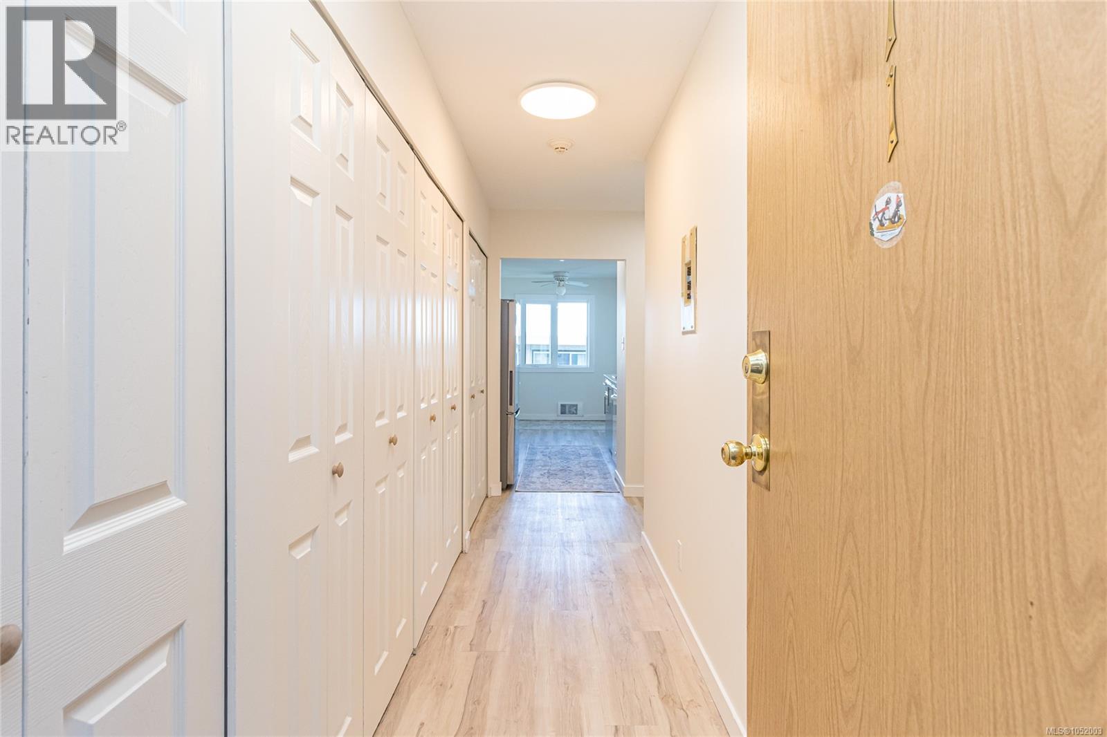 411 1619 Morrison St Property Photo 6