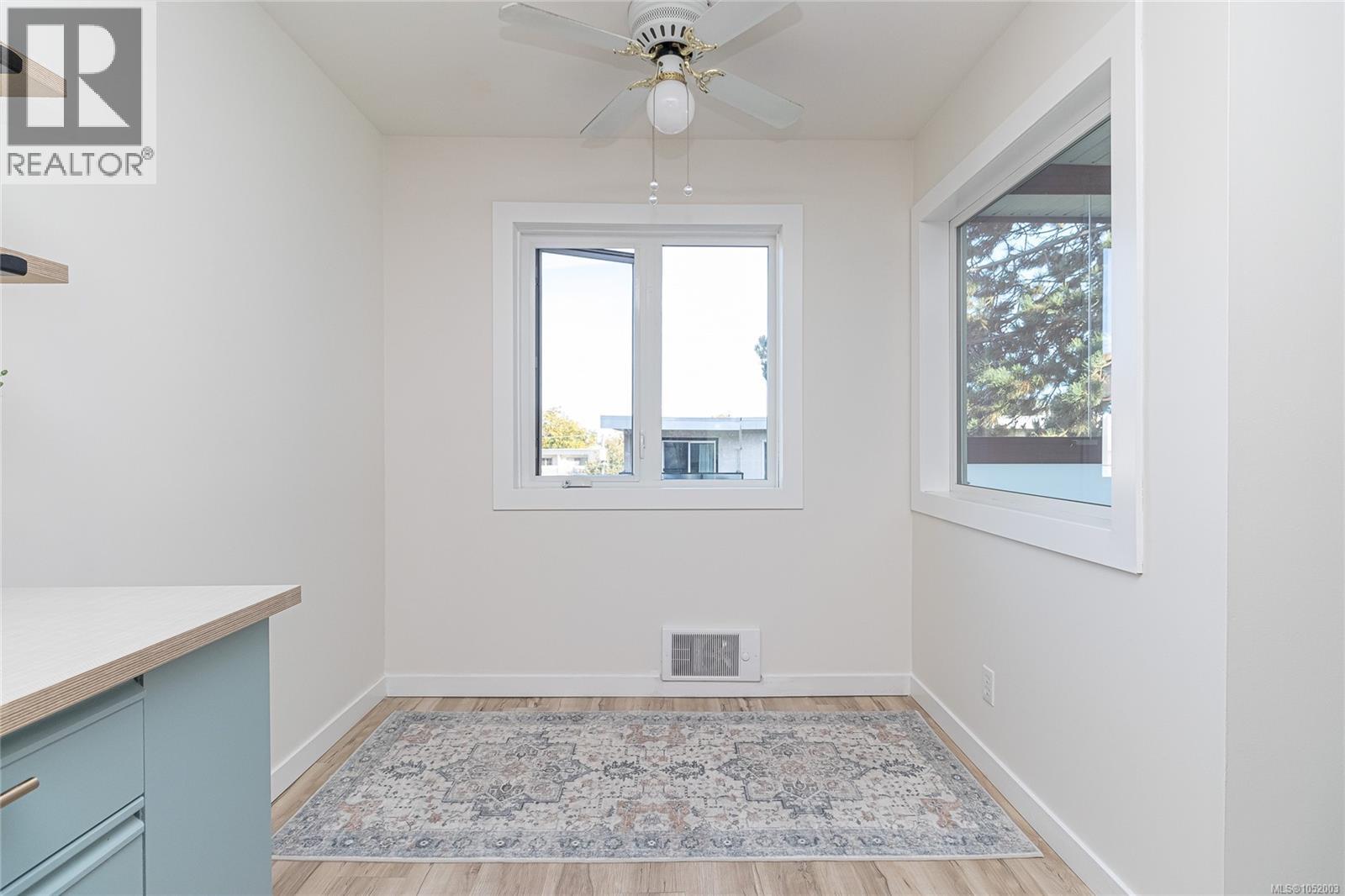 411 1619 Morrison St Property Photo 14