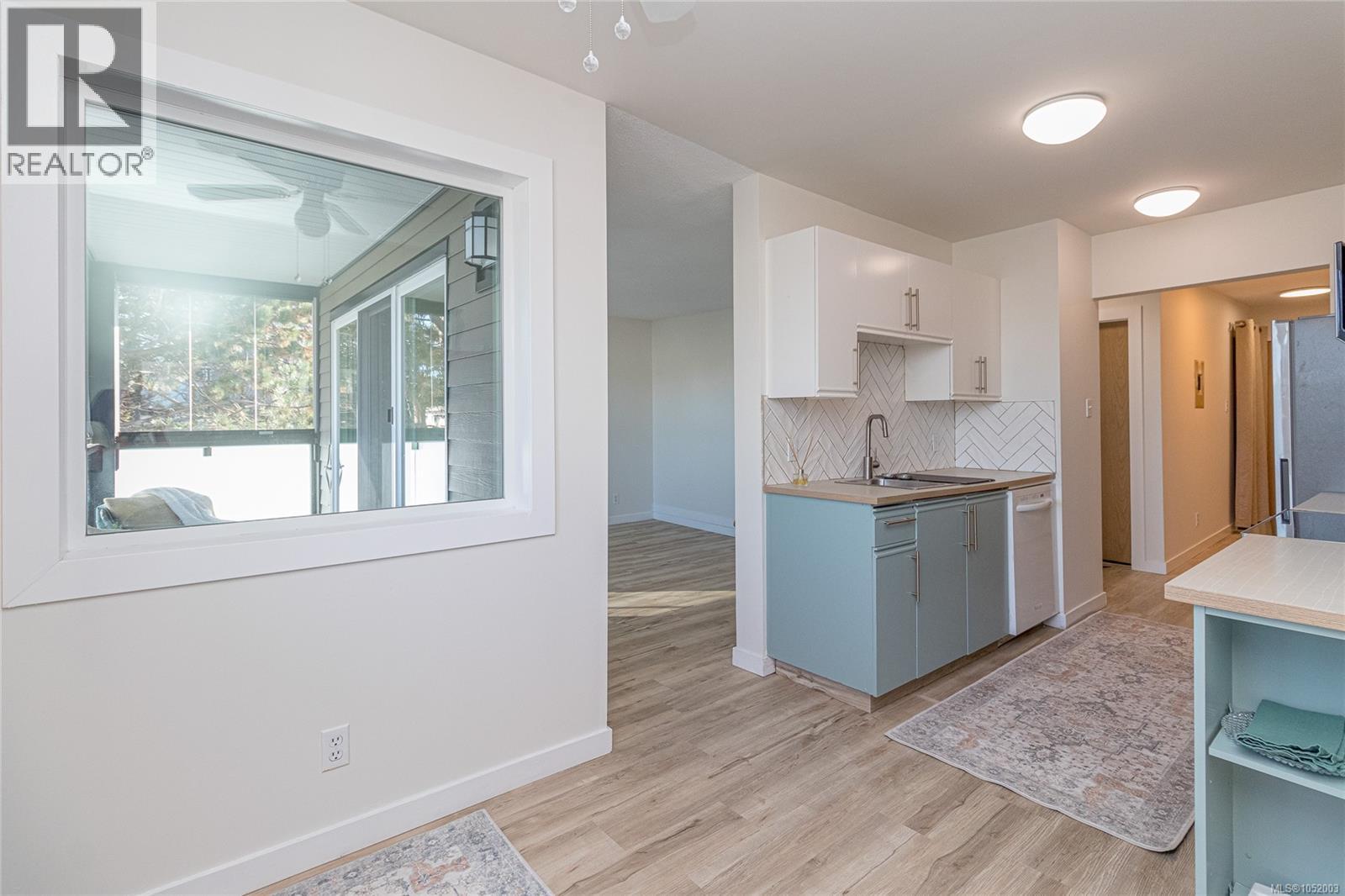 411 1619 Morrison St Property Photo 16