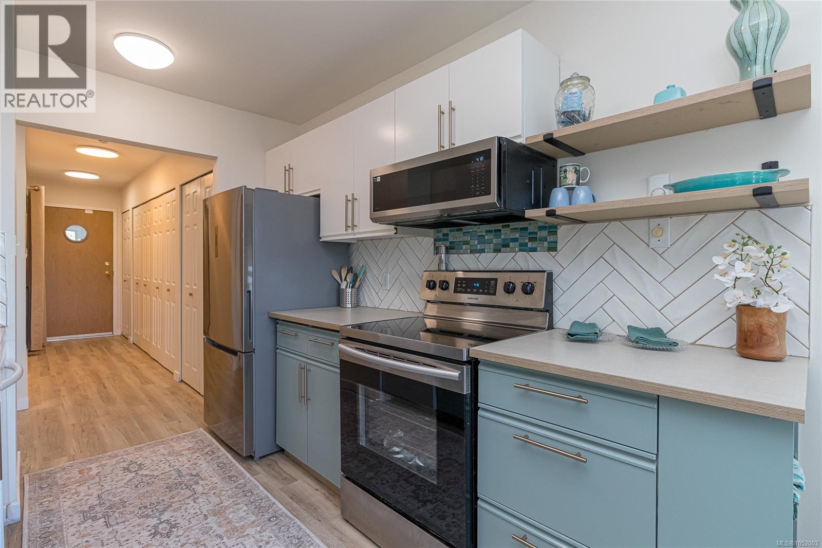 411 1619 Morrison St Property Photo 18