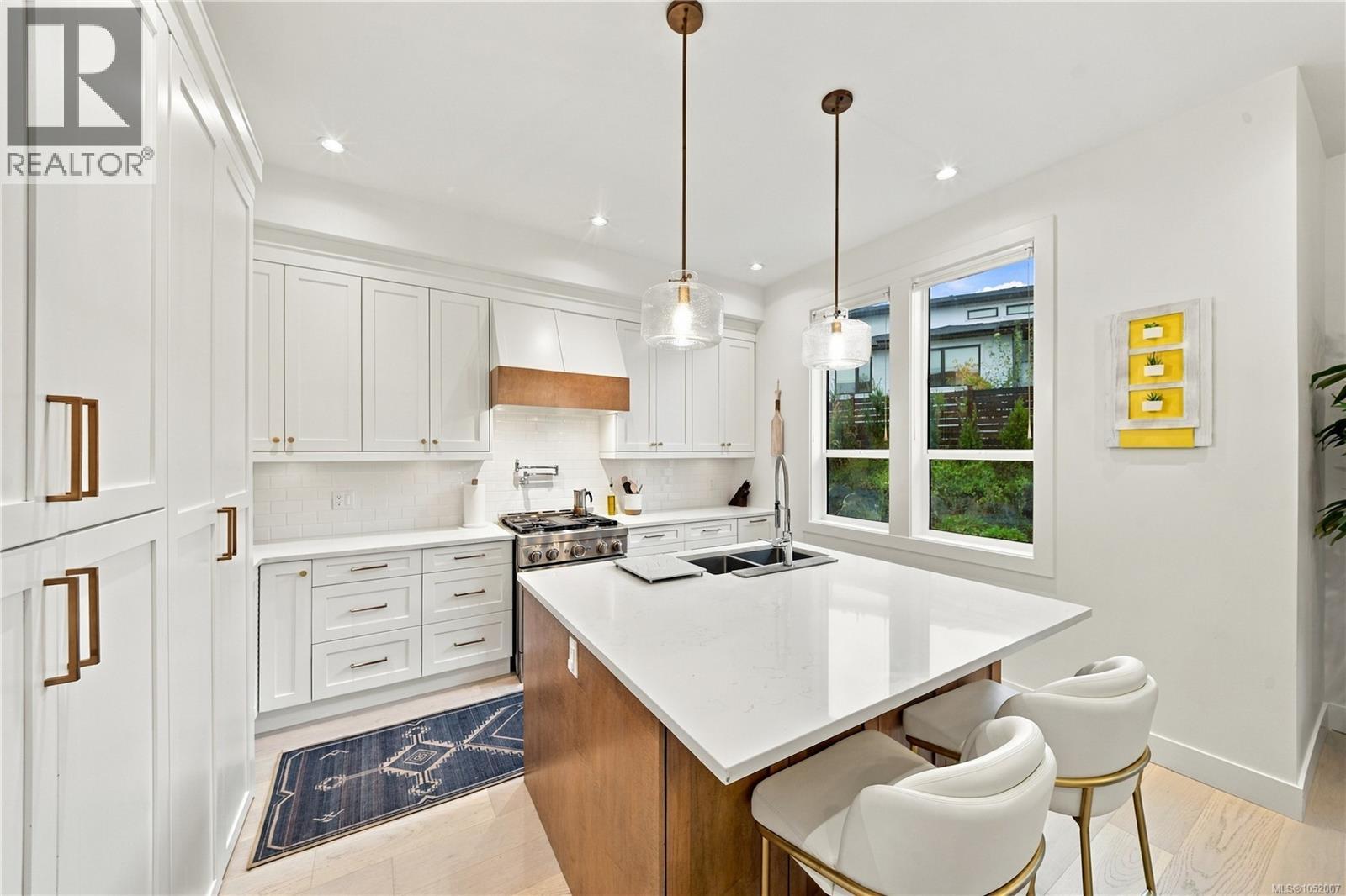 4157 Jagat Pl Property Photo 6