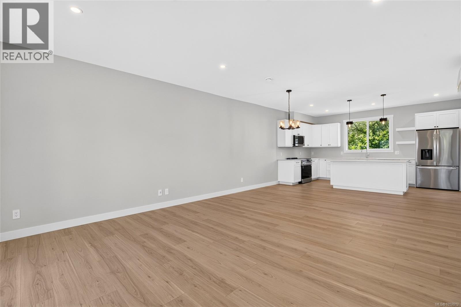 2022b Galerno Rd Property Photo 15