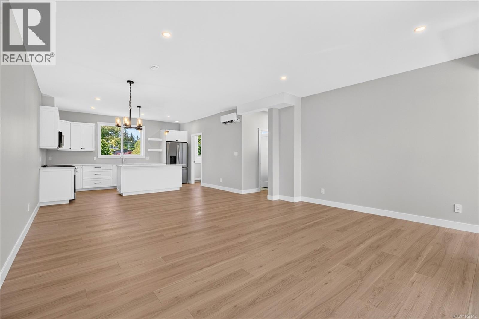 2022b Galerno Rd Property Photo 18
