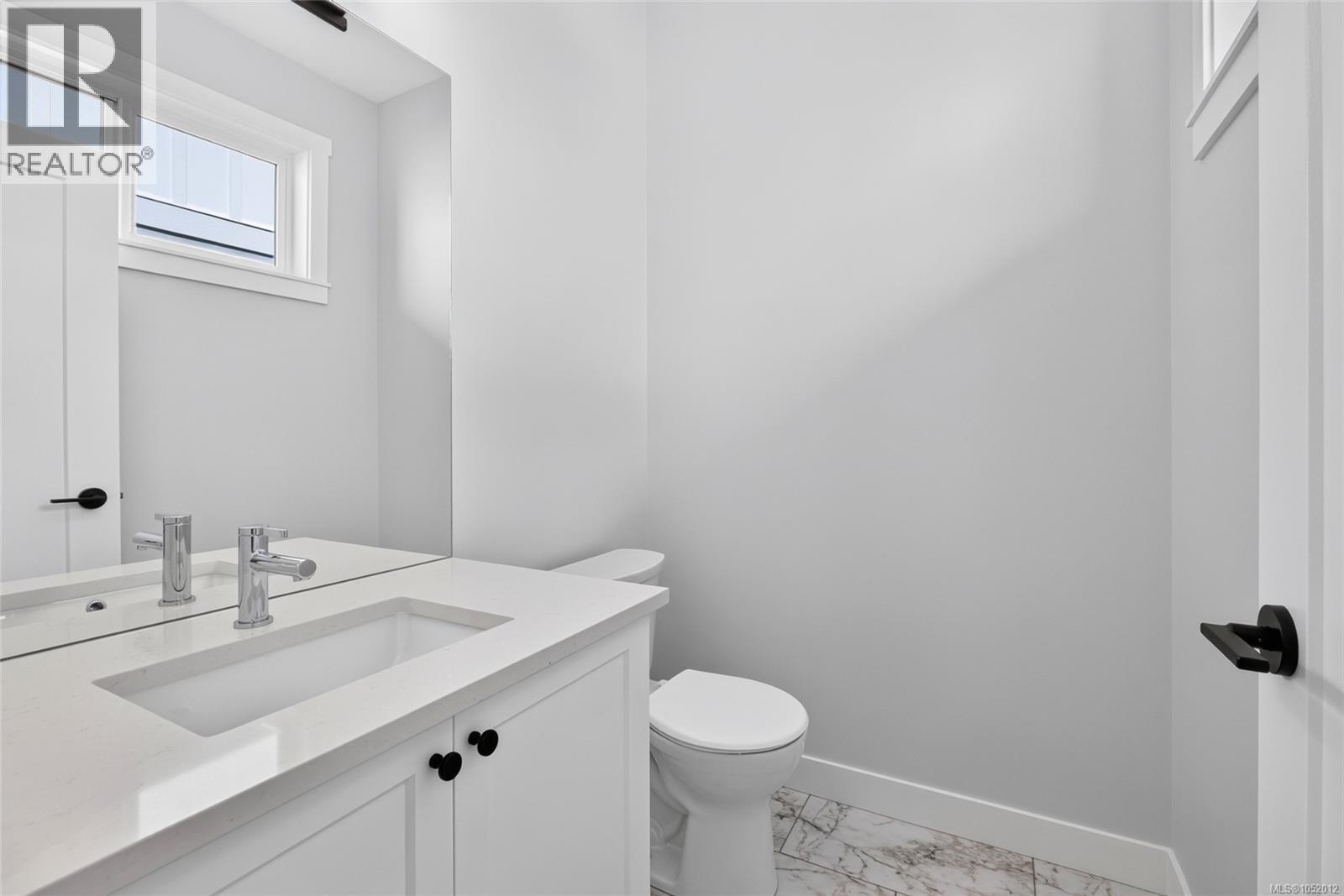 2022b Galerno Rd Property Photo 19
