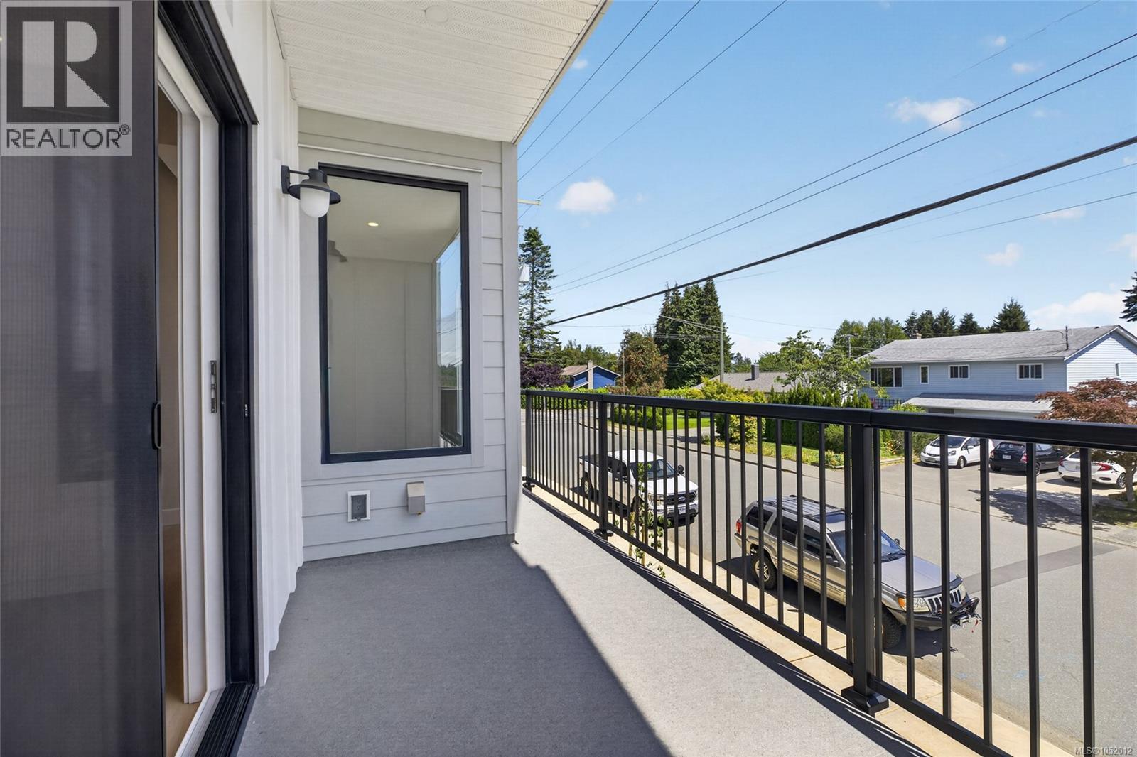 2022b Galerno Rd Property Photo 22