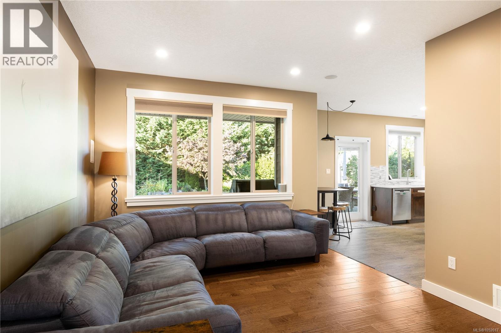 3646 Soren Pl Property Photo 14