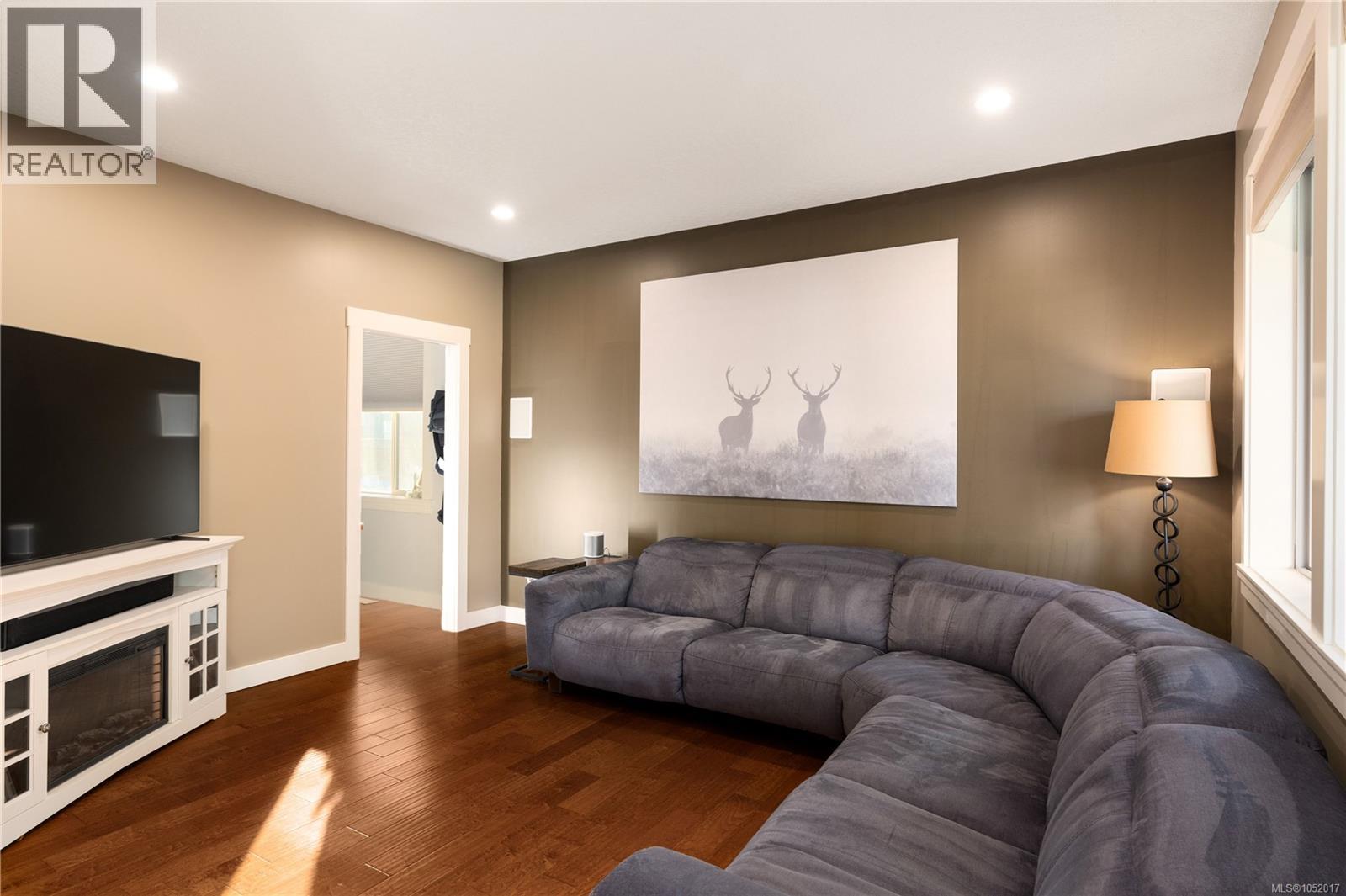 3646 Soren Pl Property Photo 15