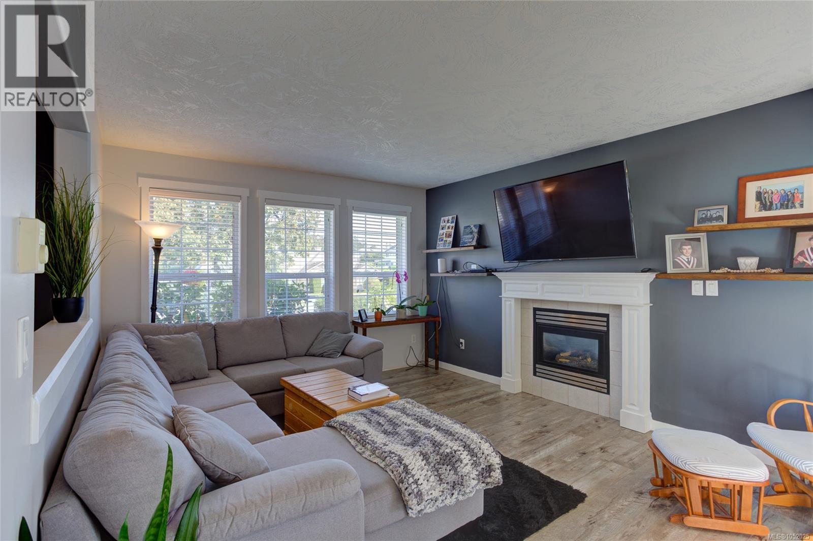 2538 Trillium Terr Property Photo 6