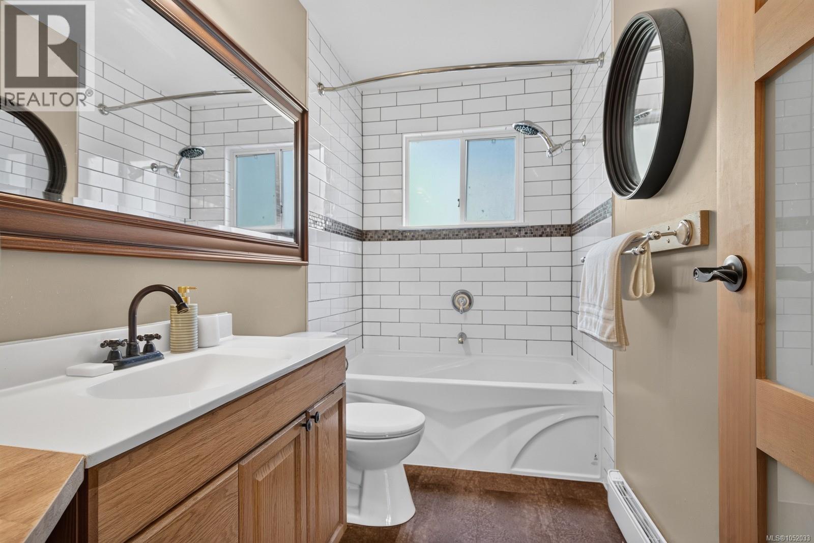 130 Booth Canal Rd Property Photo 5