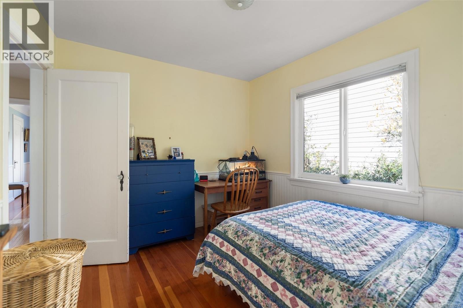 2825 Rockwell Ave Property Photo 15