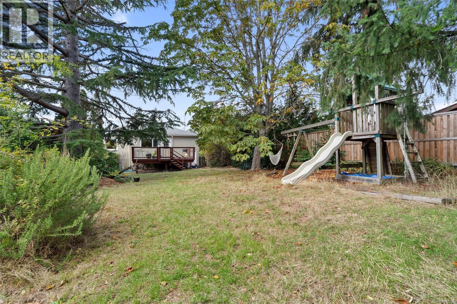 2825 Rockwell Ave Property Photo 31