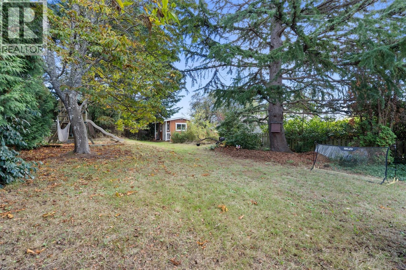 2825 Rockwell Ave Property Photo 32