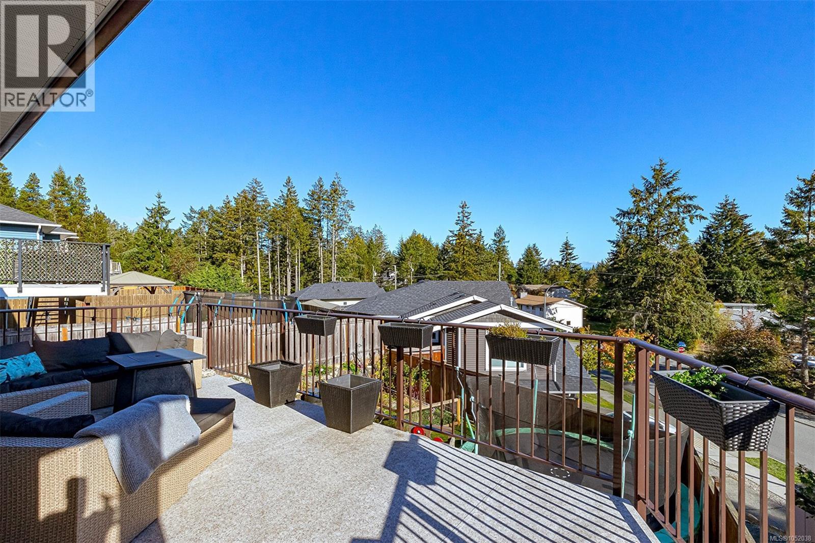 1725 Harambe Way Property Photo 35