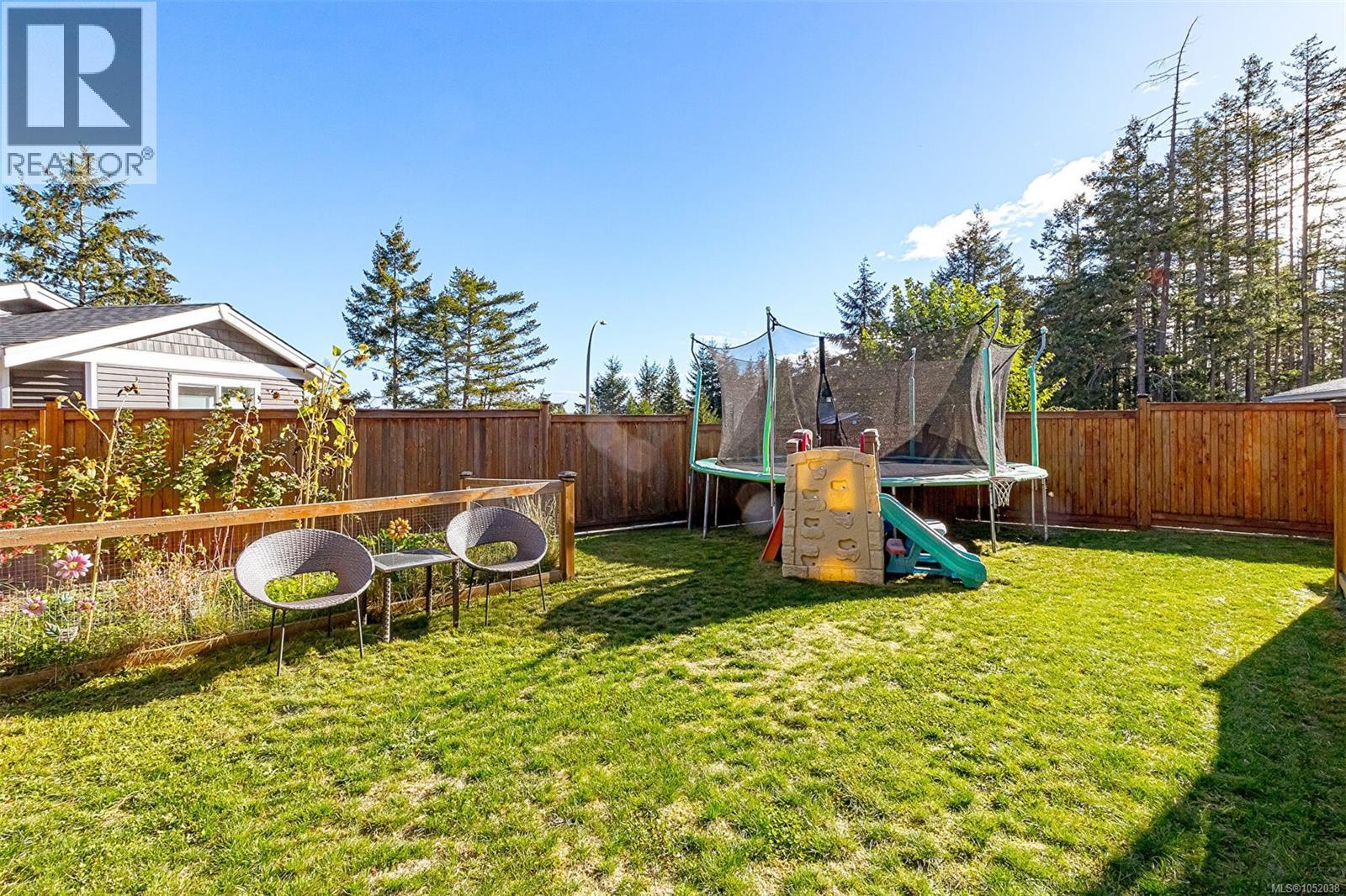 1725 Harambe Way Property Photo 45