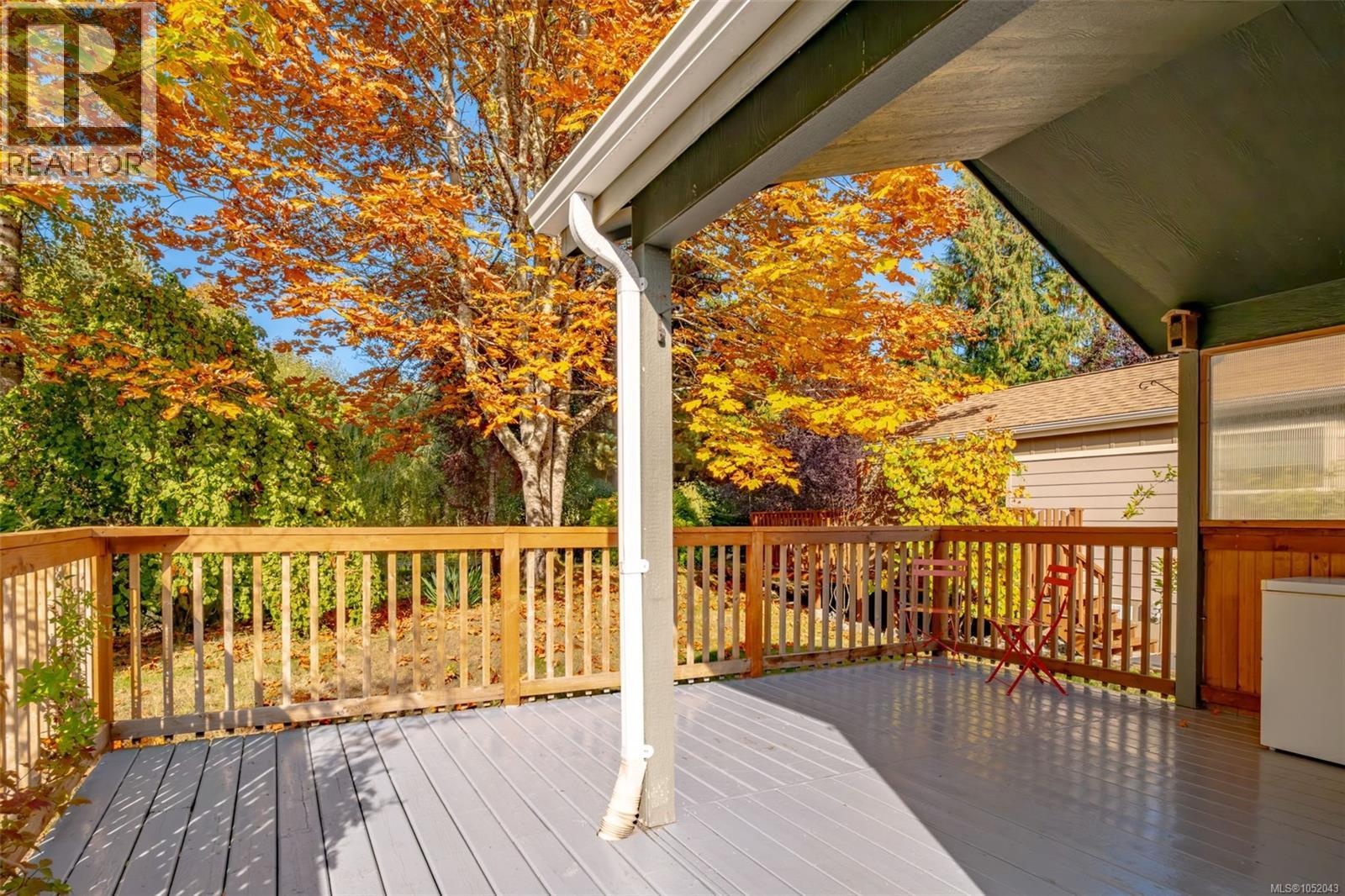 107 3042 River Rd Property Photo 20