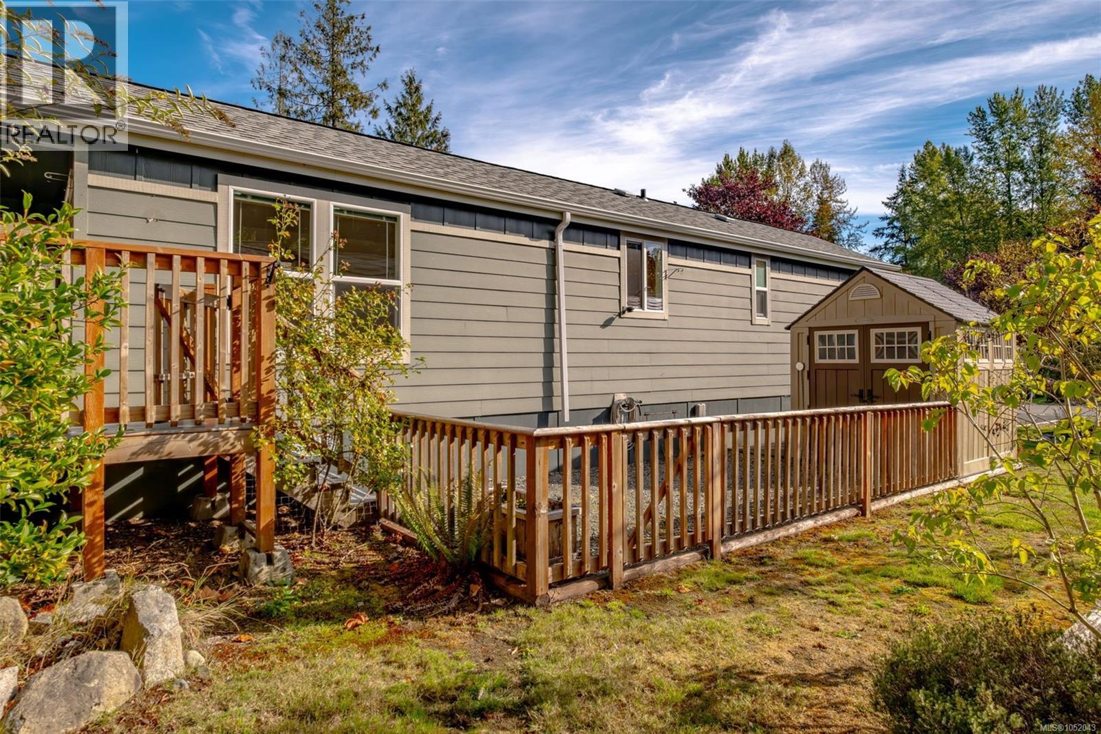 107 3042 River Rd Property Photo 23