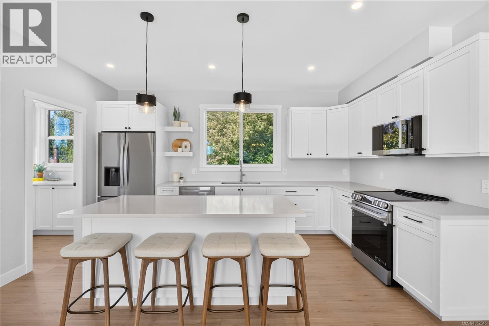 2016a Galerno Rd Property Photo 5