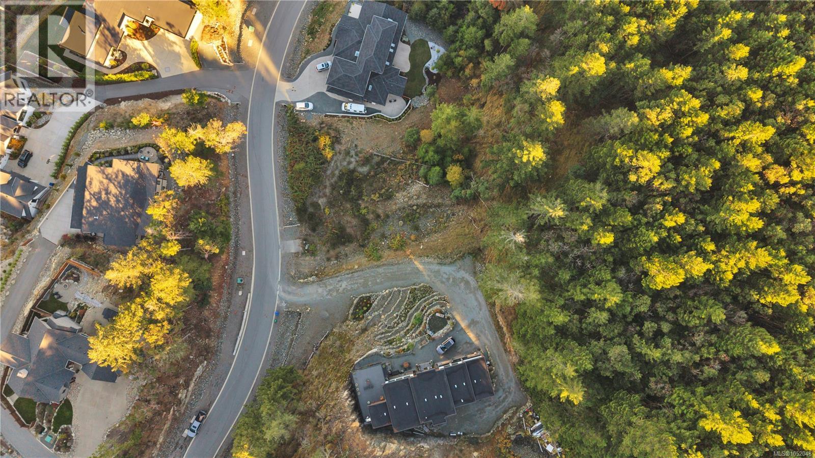 5055 Broad Ridge Pl Property Photo 9