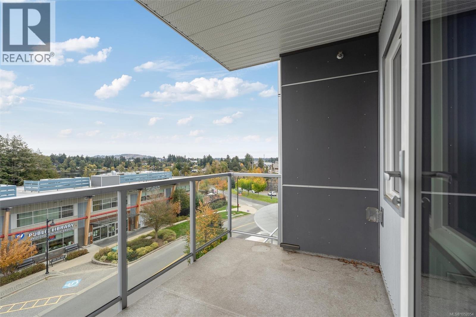 406 1311 Lakepoint Way Property Photo 14