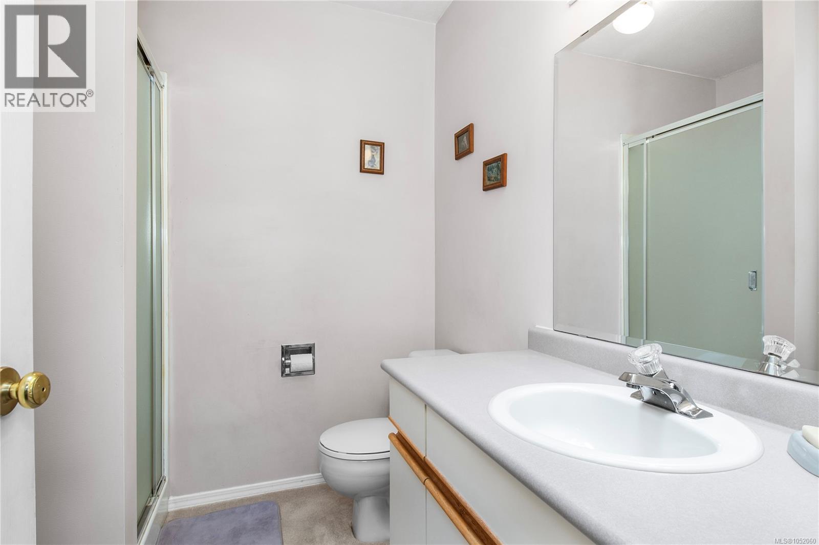 1667 Meadowbrook Dr Property Photo 22