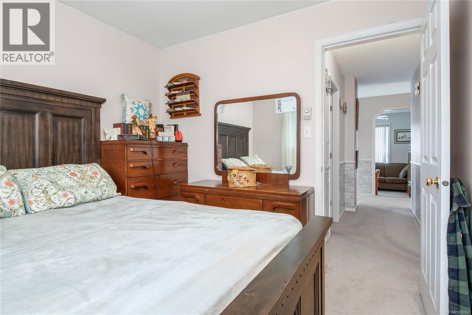 1667 Meadowbrook Dr Property Photo 24