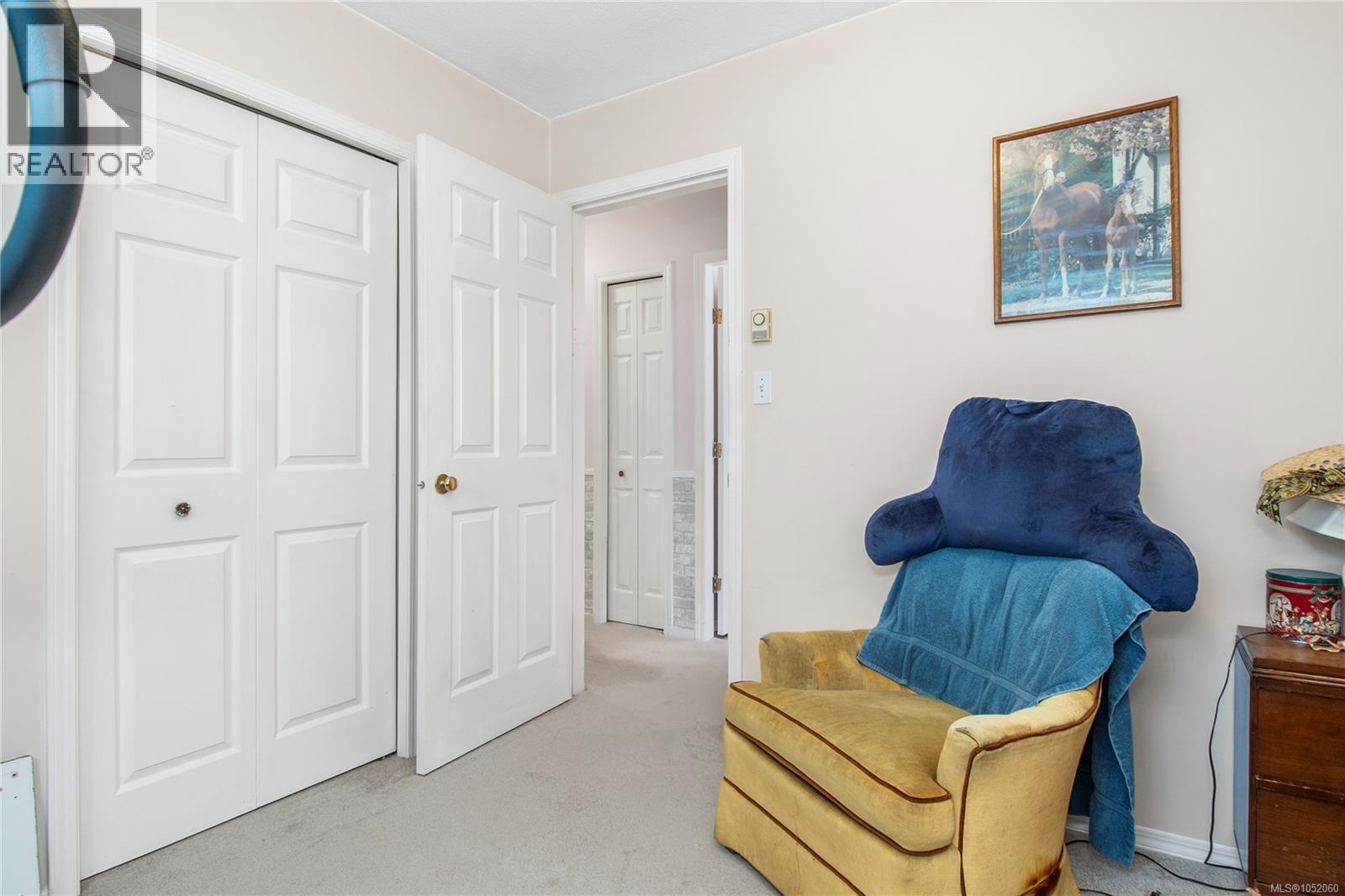 1667 Meadowbrook Dr Property Photo 27