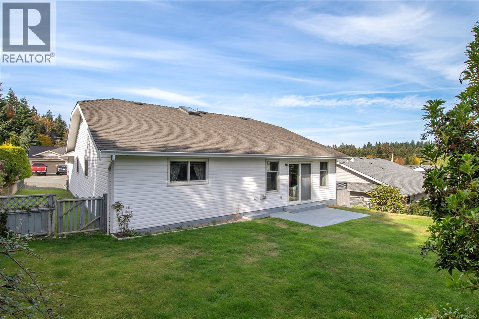 1667 Meadowbrook Dr Property Photo 39