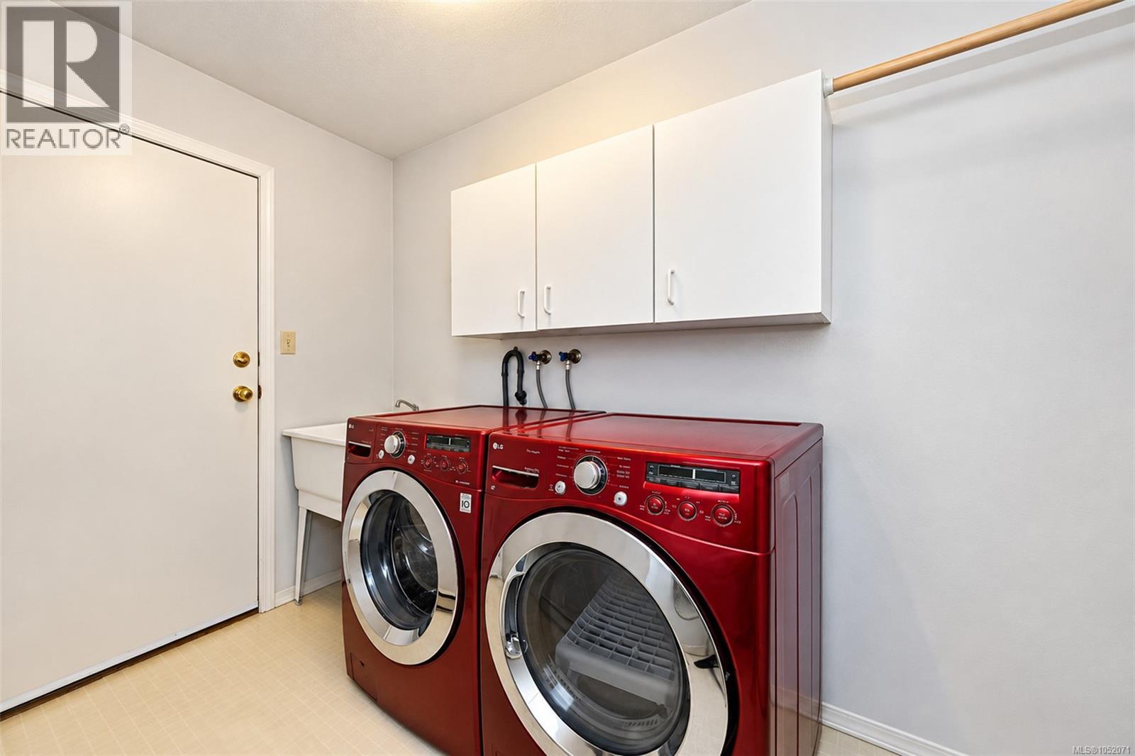 17 6766 Central Saanich Rd Property Photo 27