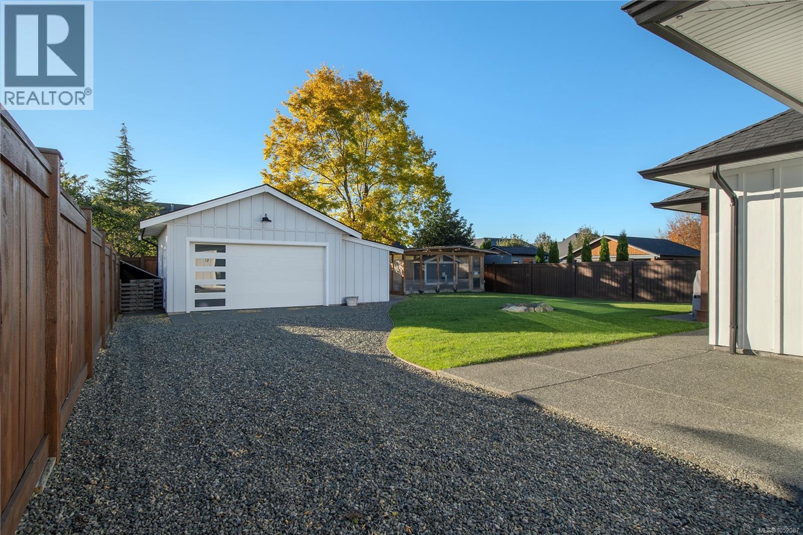 140 Walworth Rd Property Photo 4