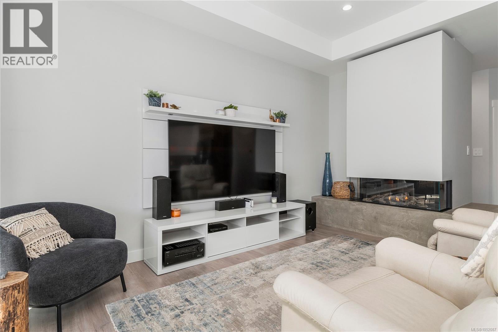 140 Walworth Rd Property Photo 12