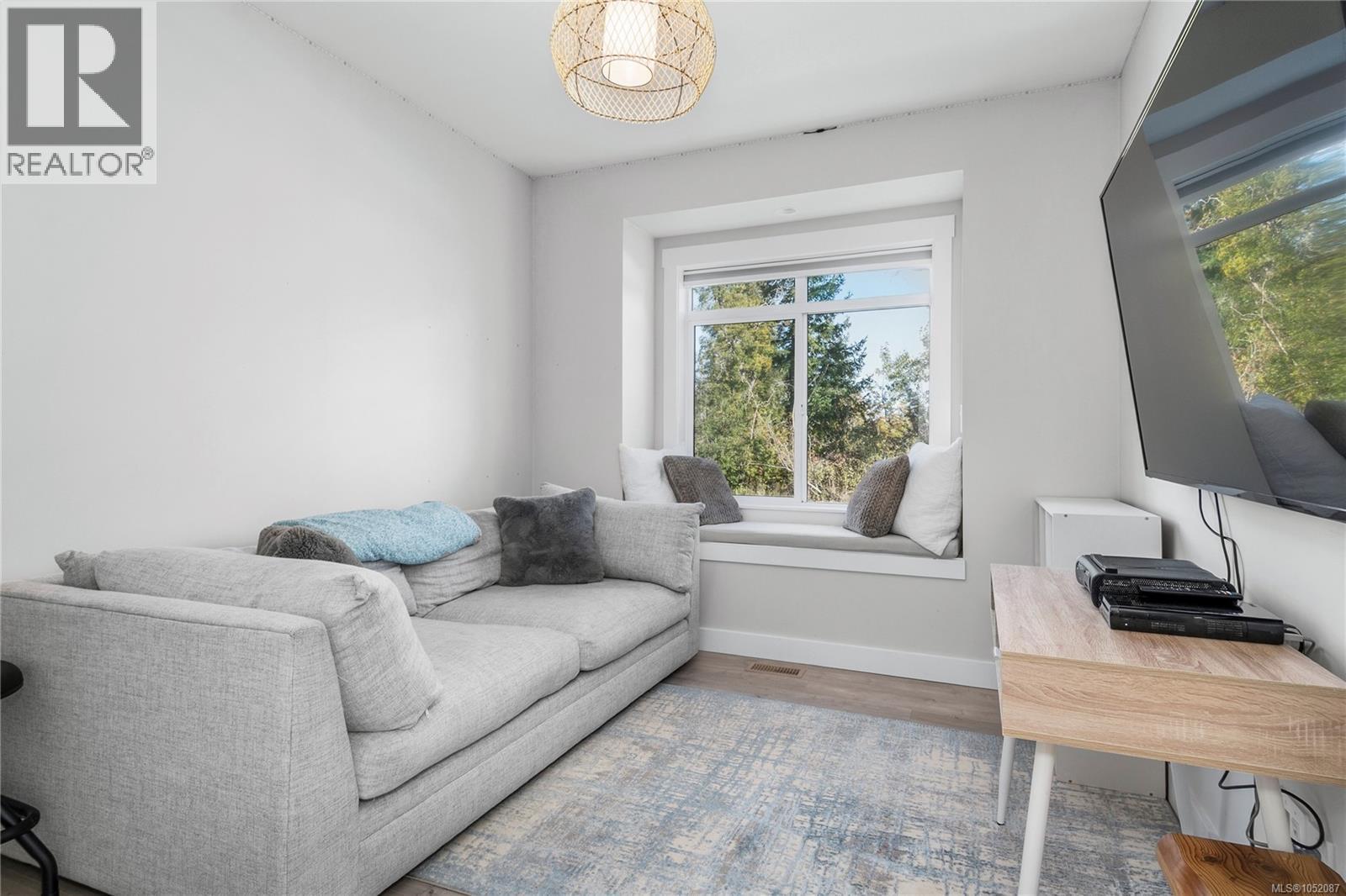 140 Walworth Rd Property Photo 23