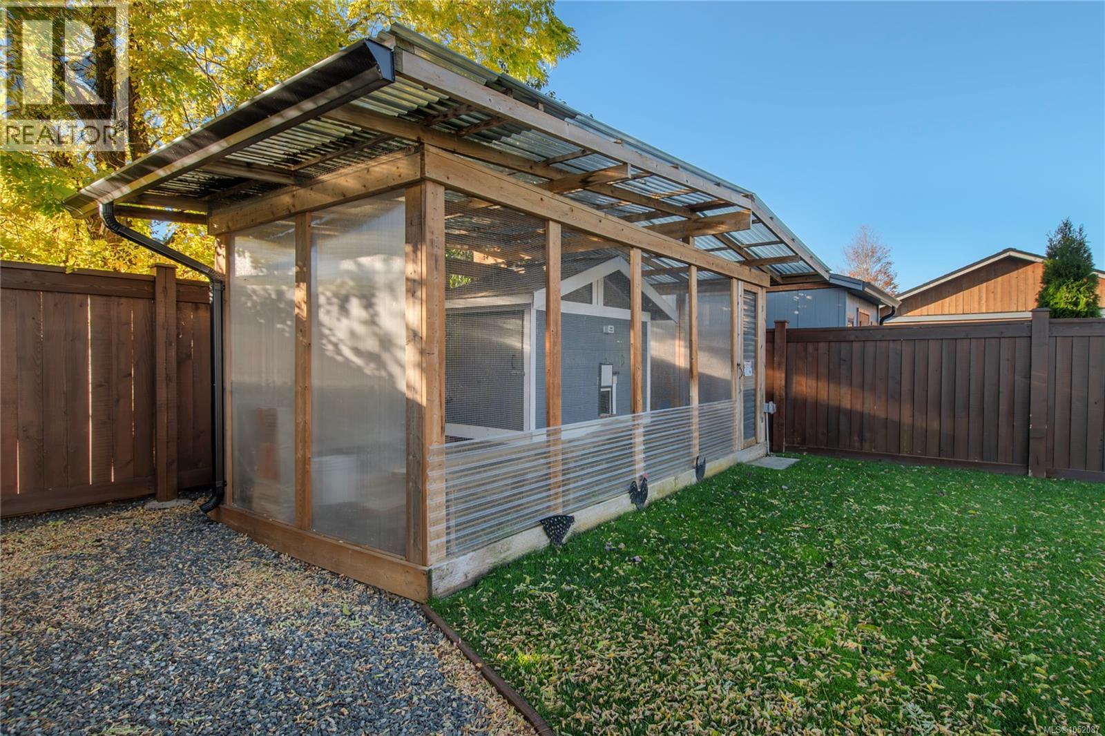 140 Walworth Rd Property Photo 35