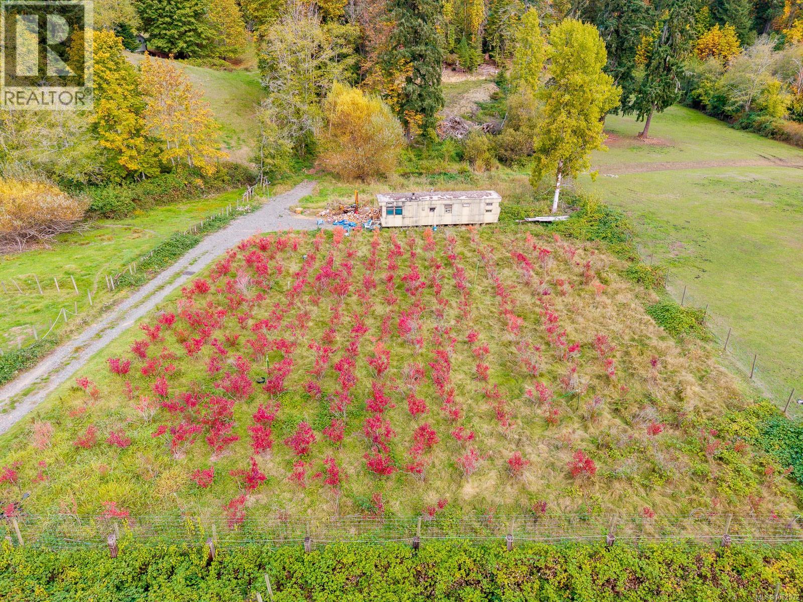 6211 Ferguson Rd Property Photo 13