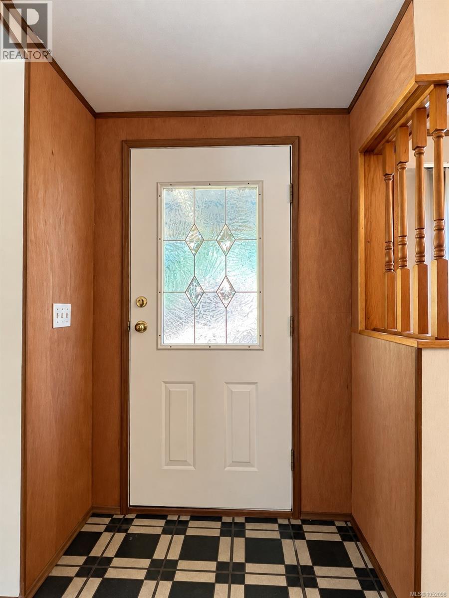 6 4544 Lanes Rd Property Photo 12