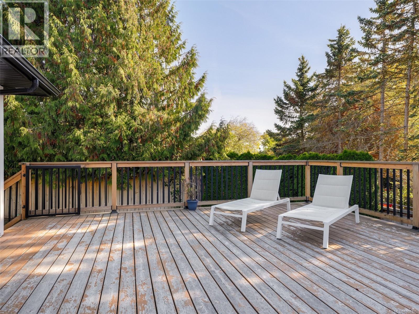 7949 East Saanich Rd Property Photo 18
