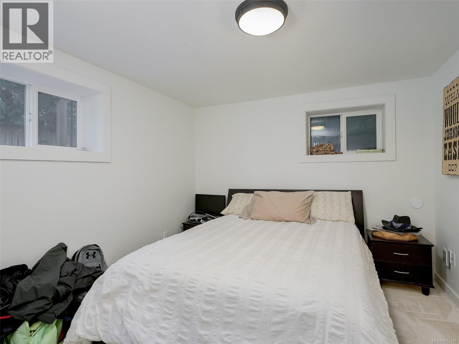7949 East Saanich Rd Property Photo 22