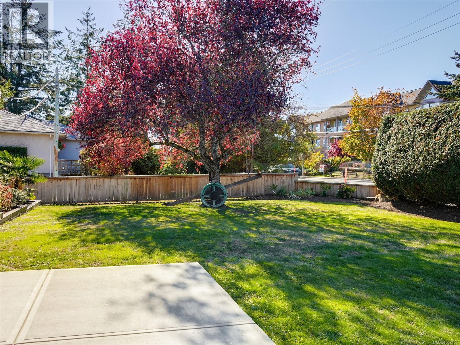 7949 East Saanich Rd Property Photo 24