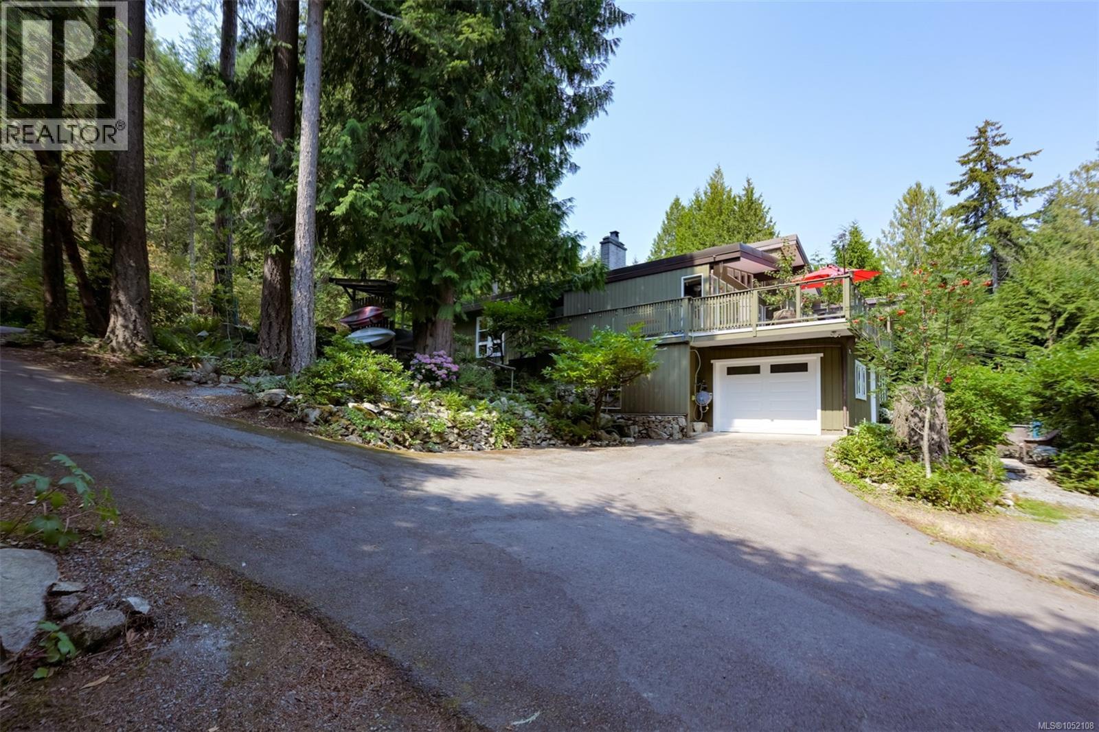 8508 Emard Terr Property Photo 1