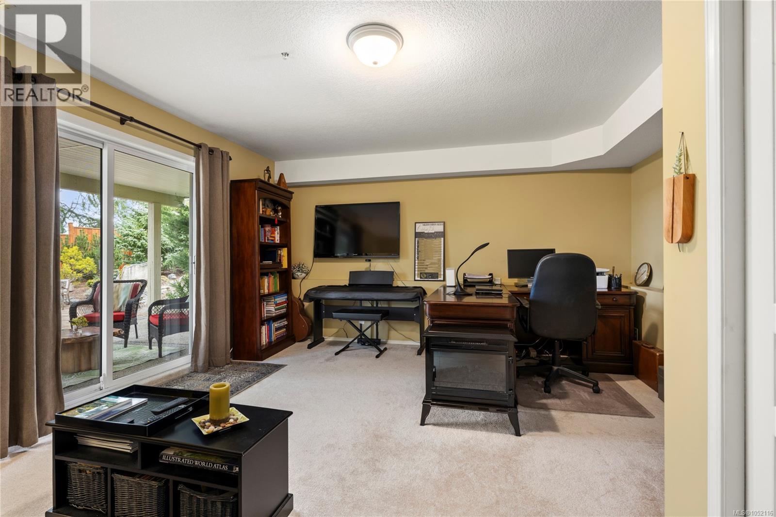3255 Folkestone Dr Property Photo 24