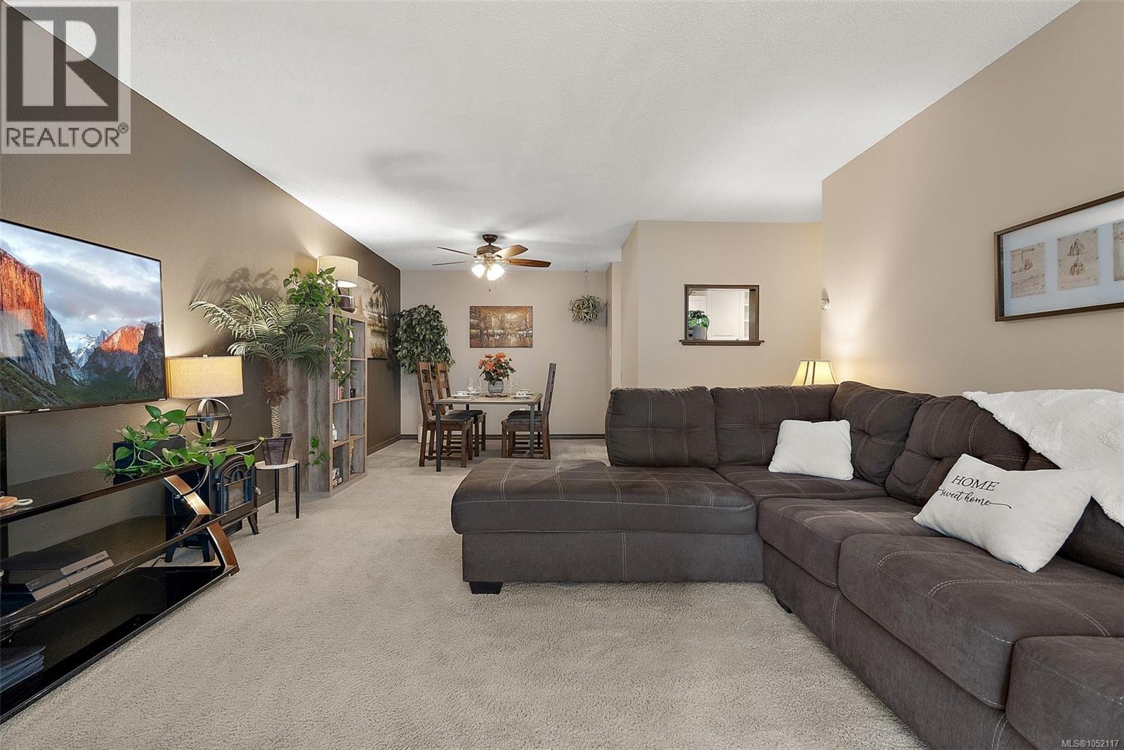 314 3255 Glasgow Ave Property Photo 1