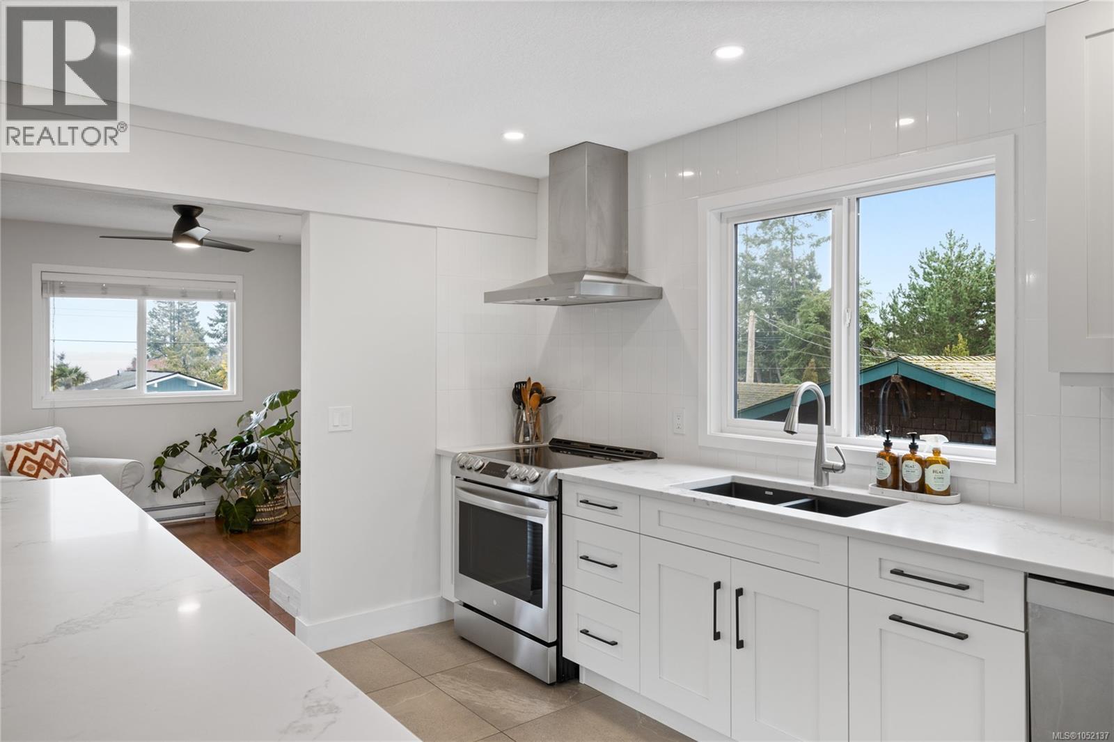 1401 Pilot Way Property Photo 3