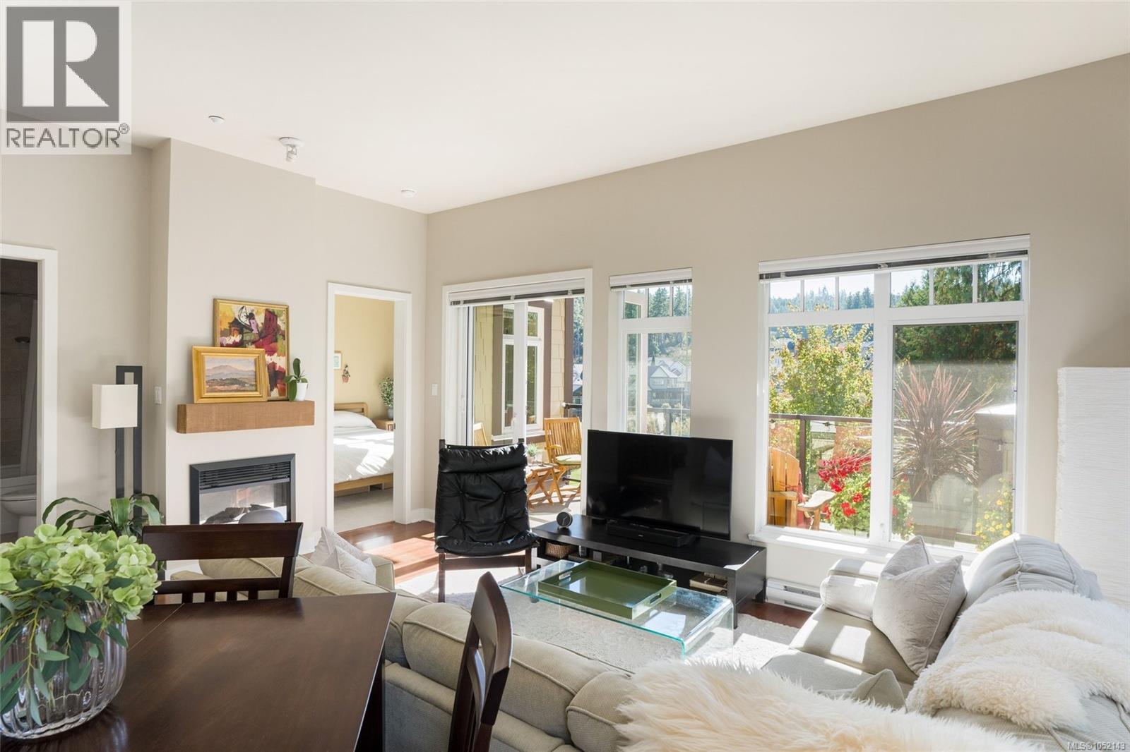 420 1375 Bear Mountain Pkwy Property Photo 3