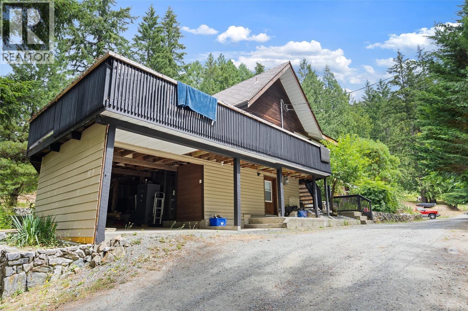 2099 Shawnigan Lake Rd Property Photo 4