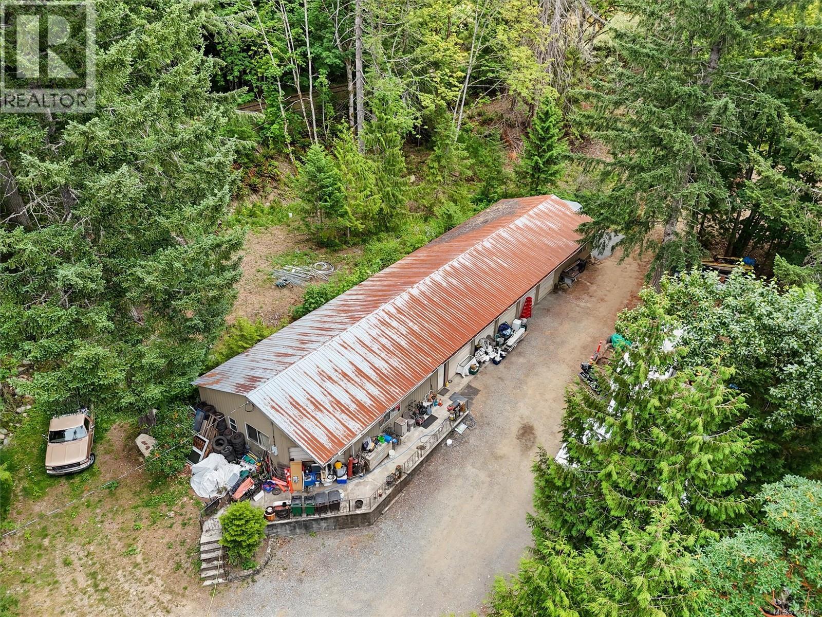 2099 Shawnigan Lake Rd Property Photo 8