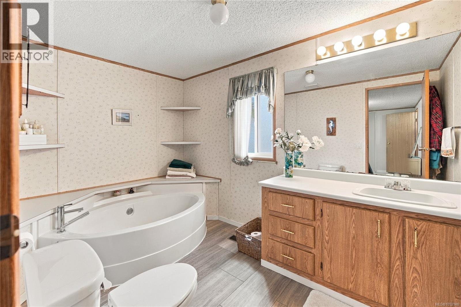 33 5854 Turner Rd Property Photo 14