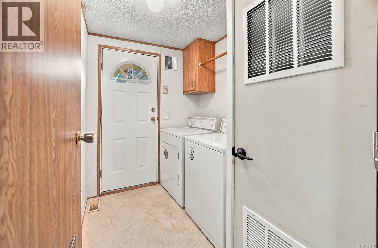 33 5854 Turner Rd Property Photo 15