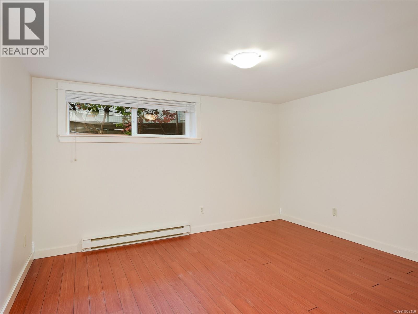 1158 Hadfield Ave Property Photo 27