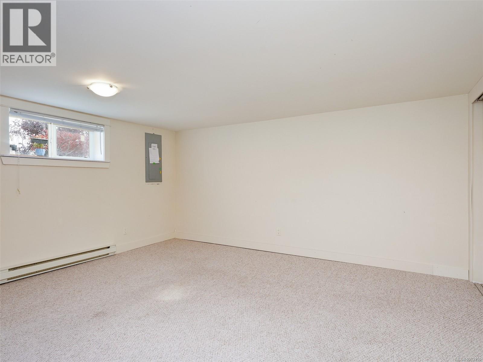 1158 Hadfield Ave Property Photo 28
