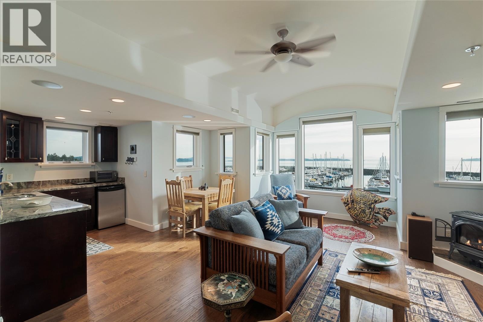 201 9949 Third St Property Photo 48