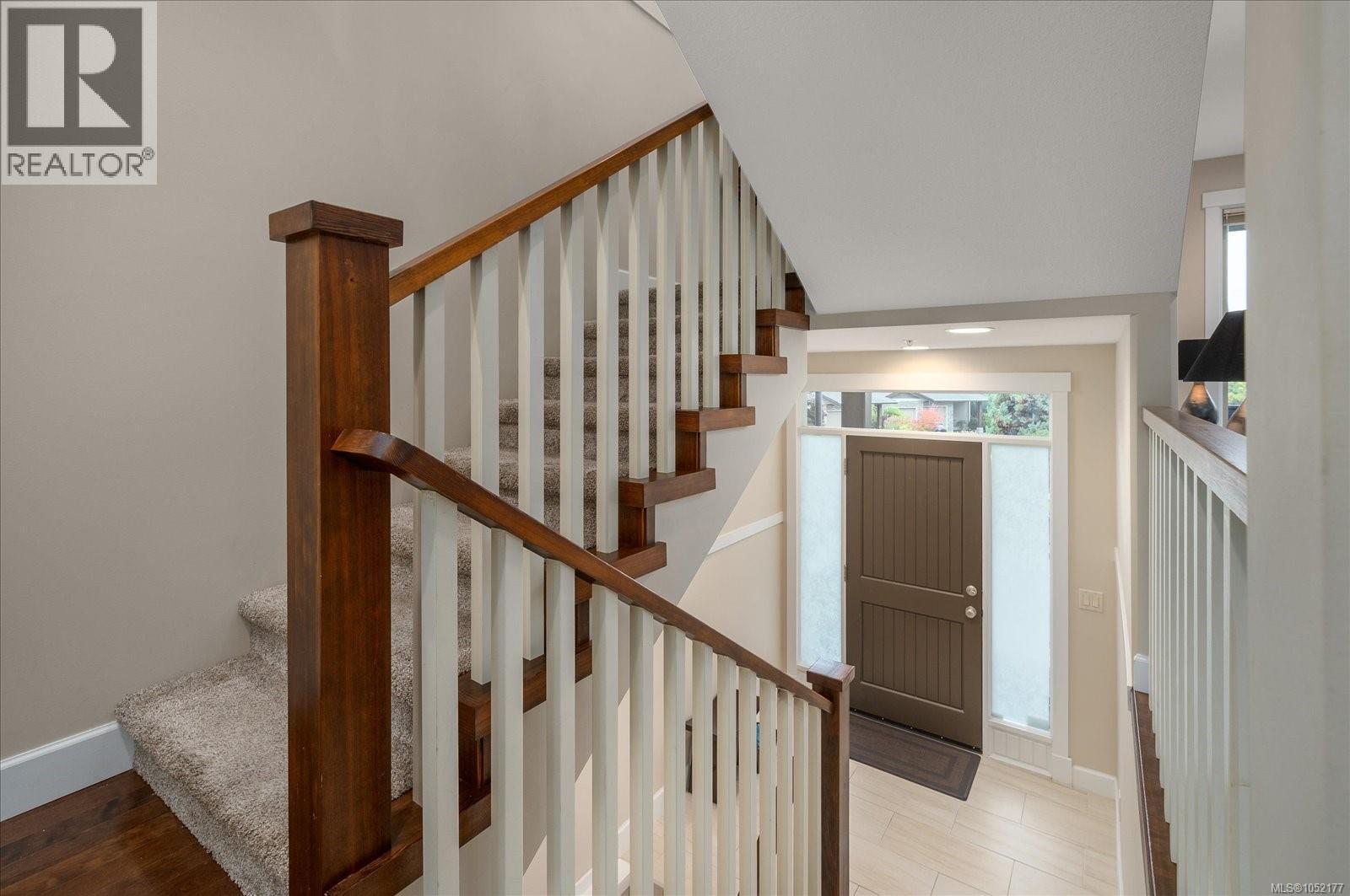 3026 Waterstone Way Property Photo 40